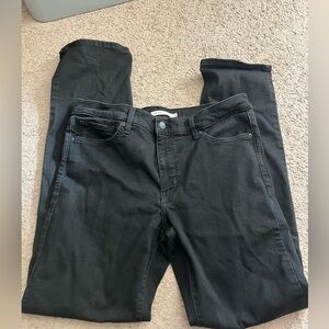 Levi’s 314 Shaping Straight Jeans